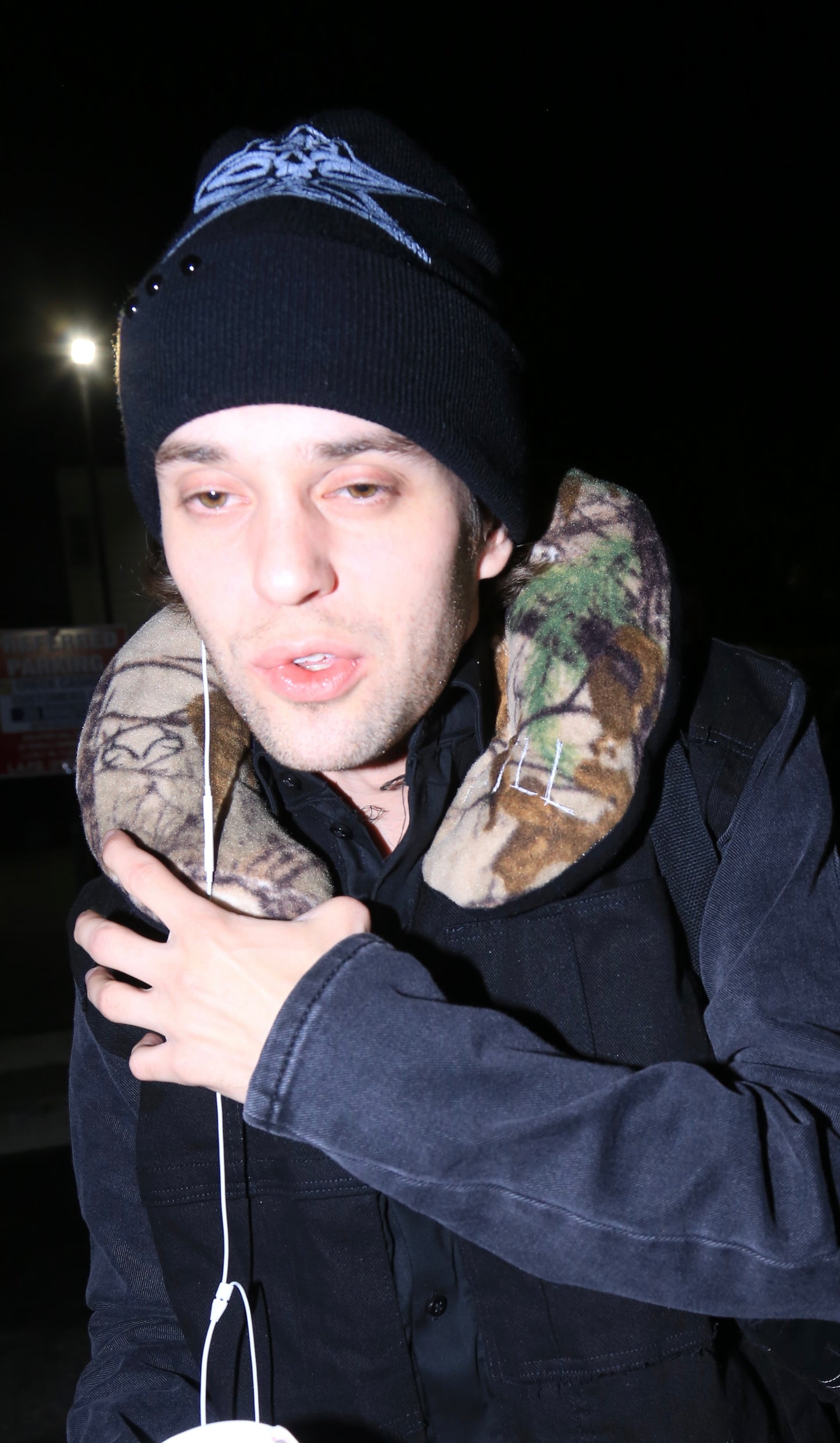 Camo neck pillow